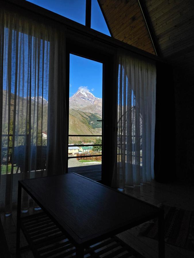 Ferienwohnung Misty Rocks Kazbegi Exterior foto